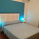 Lägenhet Casa Bianca & Blu A Due Passi Dal Mare *