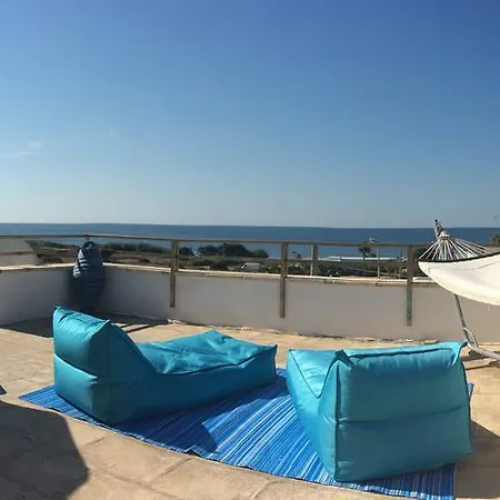 Casa Bianca & Blu A Due Passi Dal Mare شقة