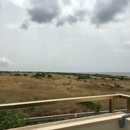 Casa Bianca & Blu A Due Passi Dal Mare Apartmán