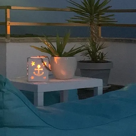 Appartamento Casa Bianca&blu A Due Passi Dal Mare