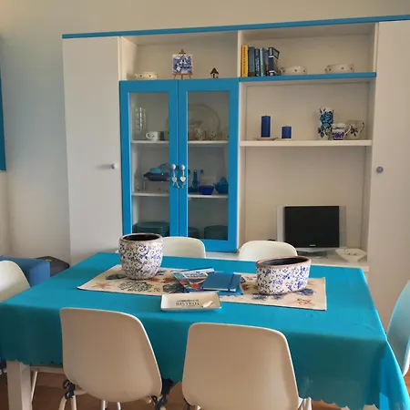 Daire Casa Bianca & Blu A Due Passi Dal Mare Lido Marini