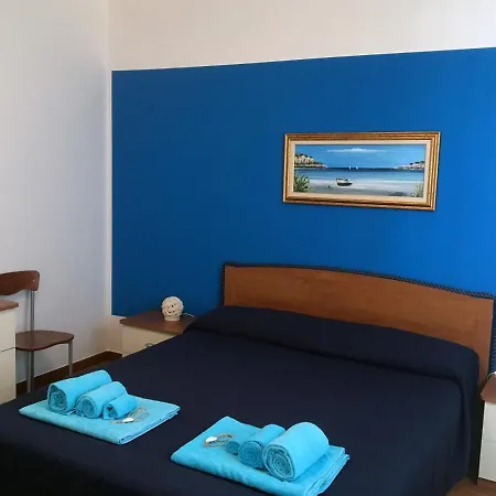 Casa Bianca&blu A Due Passi Dal Mare *