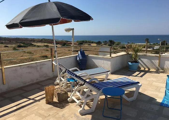 Casa Bianca & Blu A Due Passi Dal Mare *